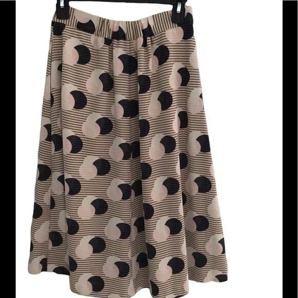 1. State Polka Dot Button Down Pleated Midi Skirt - Picture 4 of 9